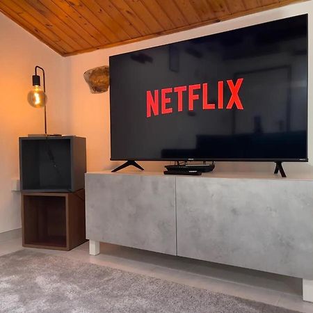 מונטה קטיני טרמה The Perfect Base To Explore Tuscany - Between Pisa, Lucca, And Florence! - Netflix & Youtube Premium Included מראה חיצוני תמונה