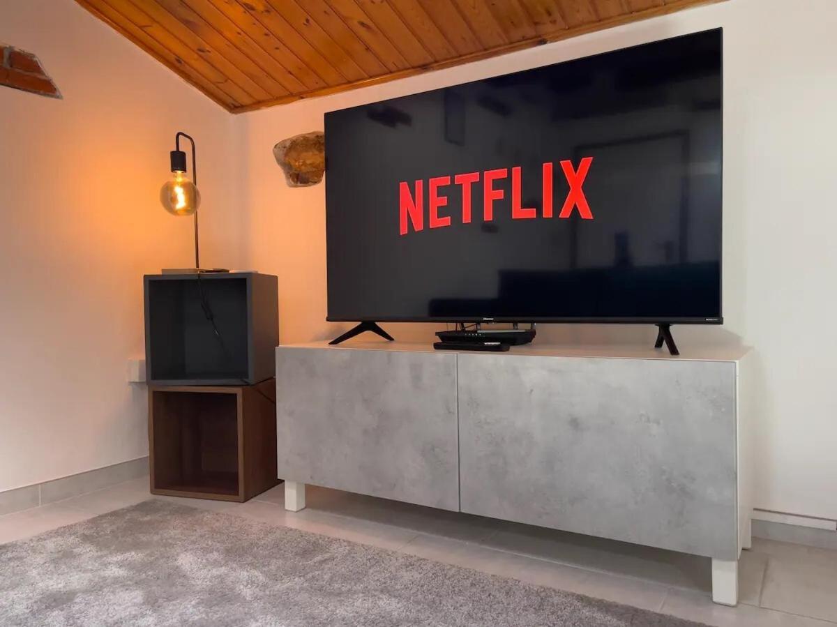 מונטה קטיני טרמה The Perfect Base To Explore Tuscany - Between Pisa, Lucca, And Florence! - Netflix & Youtube Premium Included מראה חיצוני תמונה